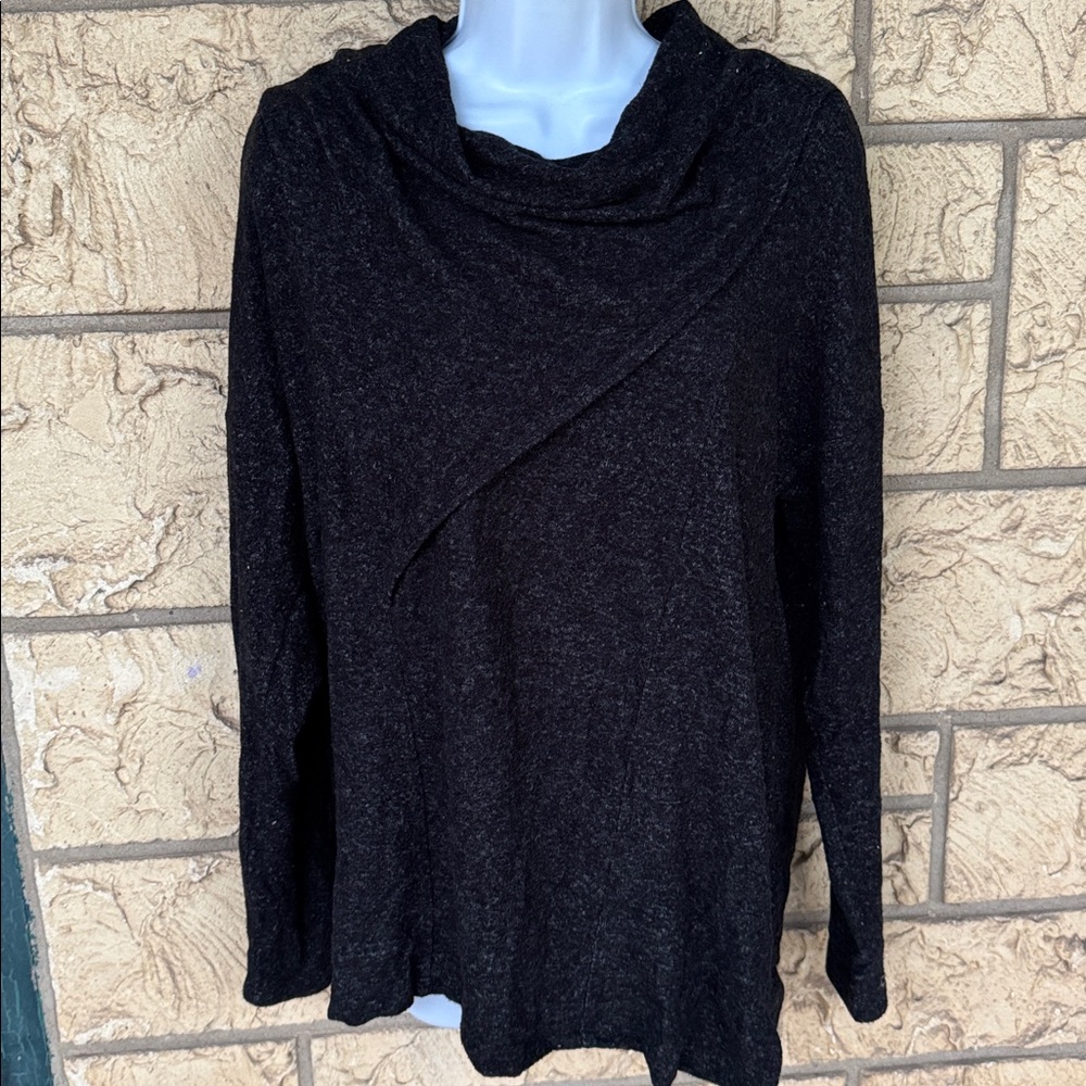 Simply Vera Vera Wang Charcoal Cowl Neck Sweater career, soft  Size Med